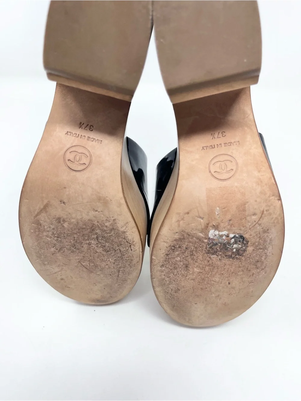 Chanel Two Tone Patent Leather CC Platform Slide Wooden Clog Sandals Size 37.5